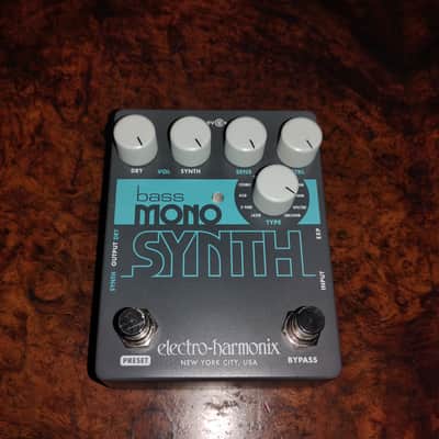 Electro-Harmonix Bass Mono Synth | Reverb