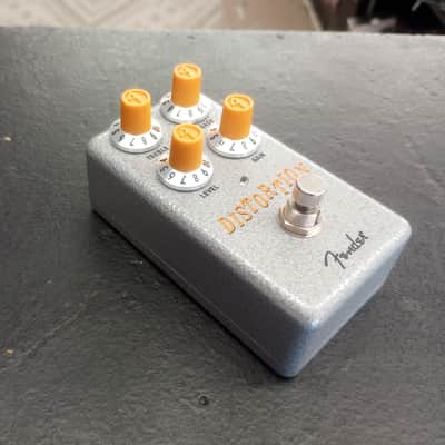 Fender Hammertone Distortion 2022 - Present - Hammered Metal image 3