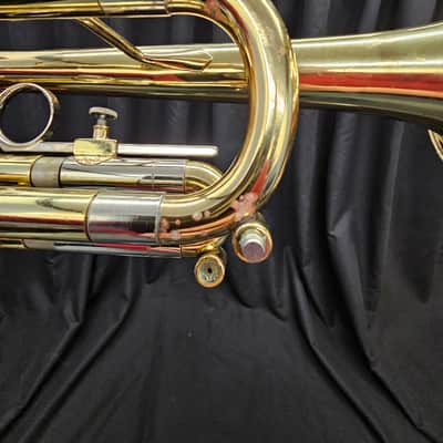 Getzen 300 Series Student Model Bb Trumpet w/ case image 15
