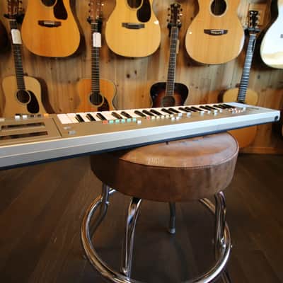~1980s Yamaha Portasound MP-1 Keyboard image 4