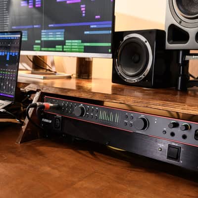 Focusrite SCARLETT 18I20 4G 4th Gen 24-bit 192 kHz Audio Recording Interface image 7