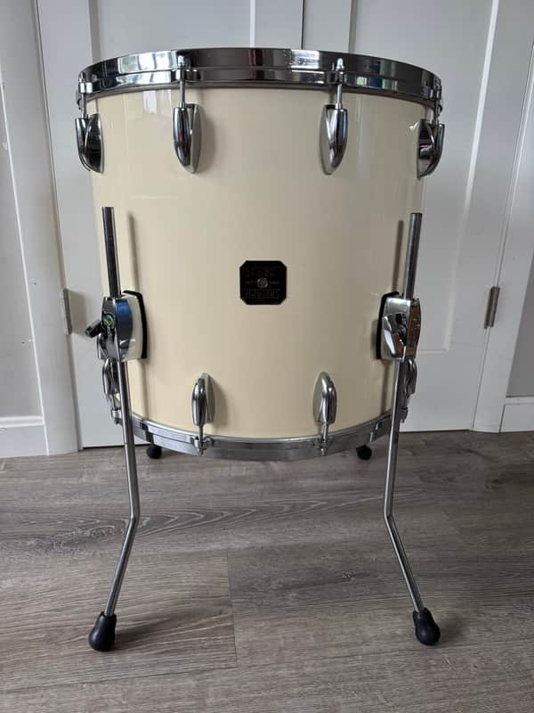 Gretsch Vintage Early 1980s 16x18 (18 Diameter) Floor Tom Jasper Shell White Nitron 100% Original Except Heads image 1
