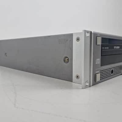 Studer D731 CD Player -  CDS Series - TDA1541A-S1 DAC-  Professional image 11