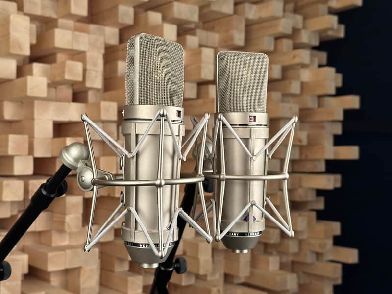 Vintage Neumann U 87 Condenser Microphone Stereo Pair. Close SN. Great Shape U87 1982 Z 48 Shock Mount image 1