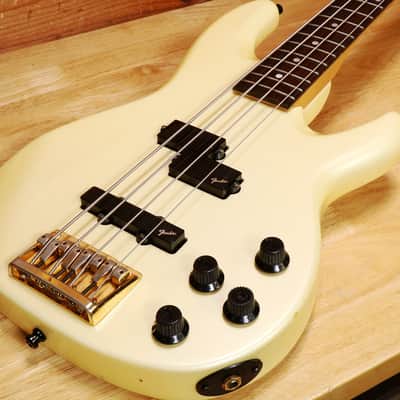 Fender Contemporary Precision Bass Lyte MIJ 1990 - 7lbs! Frost White 38488 image 9