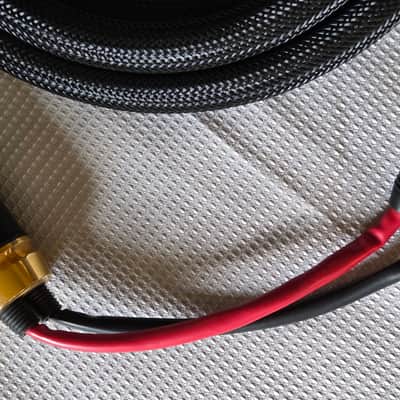 Monster Cable Z4 speaker cable with banana plugs in original case 10ft pair image 13