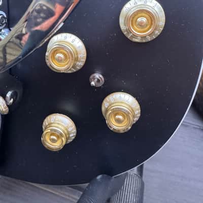 Firefly Neil Young FFSP 2026 upgraded tuners, trem spring image 8