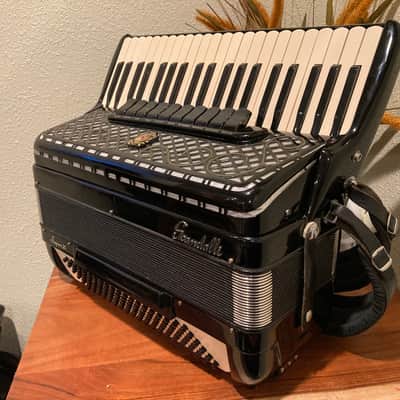SCANDALLI SUPER VI Vintage Accordion 50s image 2