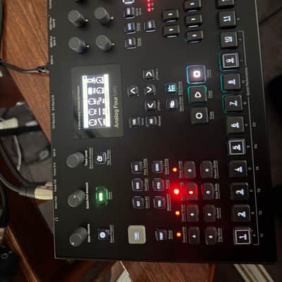 Elektron Analog Four MKII 4-Voice Tabletop Analog Synthesizer 2020 - Present - Black image 2