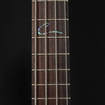 Peavey Cirrus Quilt Top Natural 4-String Electric Bass Guitar w/OHSC image 10