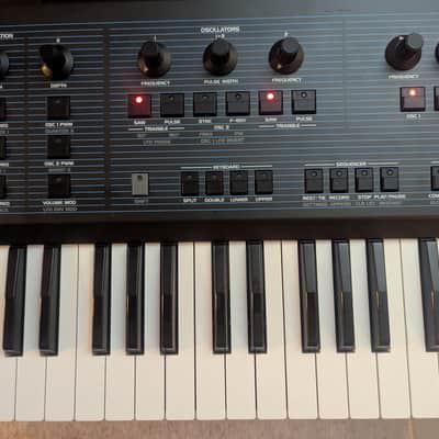 Behringer UB-Xa analogue synthesiser image 3