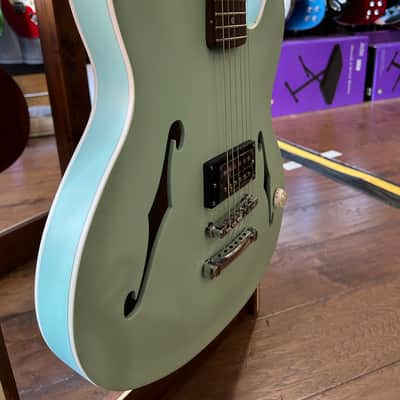 Fender Tom DeLonge signature Starcaster-Satin Surf Green/ 6lbs. 12.0 oz. #ID23001433 image 9