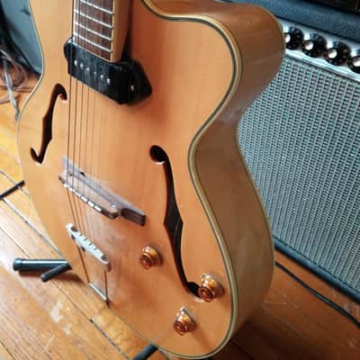 Alvarez AD65CE Archtop P90 image 7