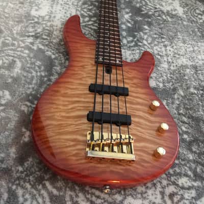 Yamaha BB-G5 5 String Electric Bass High Definition Tiger Amber Burst Top image 9