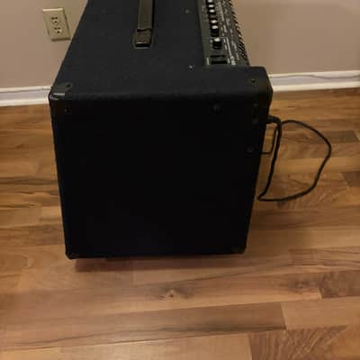 Roland KC-600 4-Channel 200-Watt 1x15" Keyboard Combo 2017 - Present - Black image 4