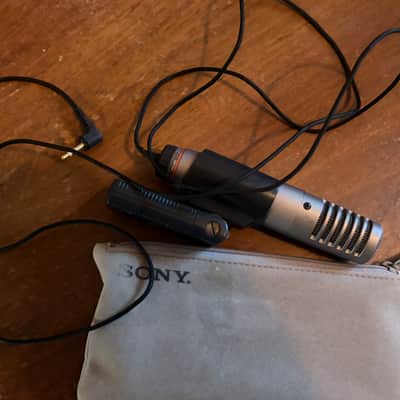 Sony WM-D6C Professional Walkman Portable Stereo Cassette Recorder - Perfect - With OVP, case, strap, microphone, headphones image 9