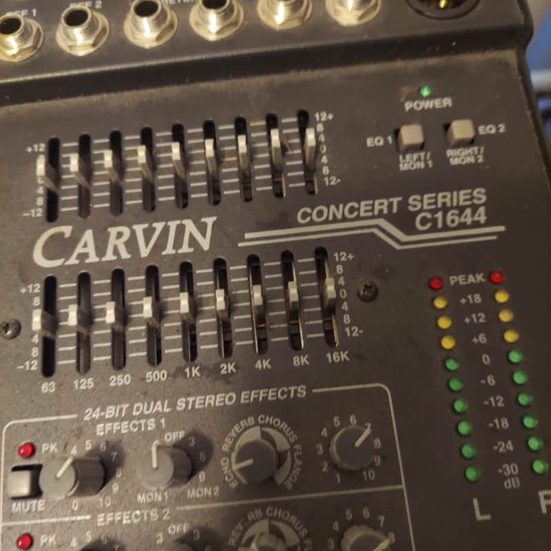 Carvin C1644 concert series mixer 2000 to 2010 - Black