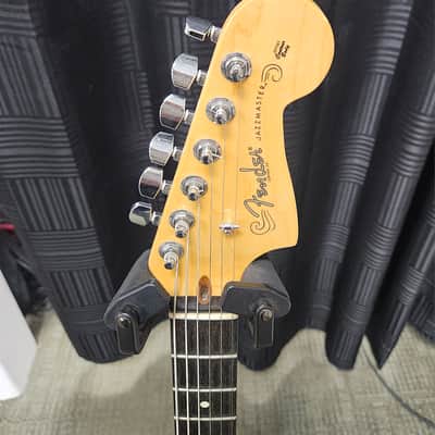 2017 Fender Limited Edition American Professional Jazzmaster – Silverburst – OHSC image 3