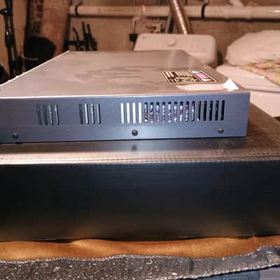 Immagine Audient ASP800 8-Channel Microphone Preamp/ADC 2010s - Silver - 4
