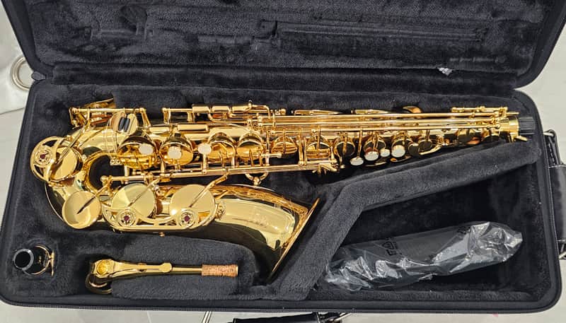 Yamaha YAS-62III Professional Alto Saxophone 2010s - Lacquered Brass image 1