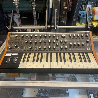 Moog Sub 37 Tribute Edition 2010s - Black