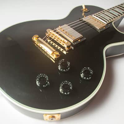 Gibson Les Paul Custom 2016 - Ebony Tuxedo's vs T-shirts image 4