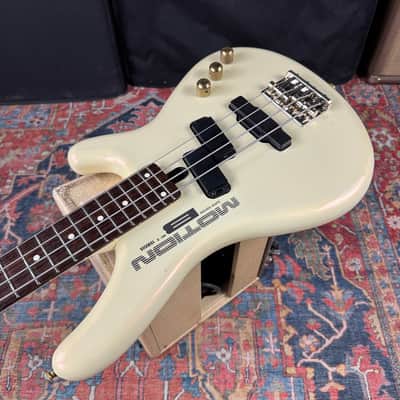 Yamaha MBIII Motion Bass Super Edition Medium Scale - 1998 image 10