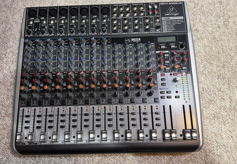 Behringer Xenyx QX2222USB Mixer with USB Interface and Effects 2015 - Present - Standard image 1