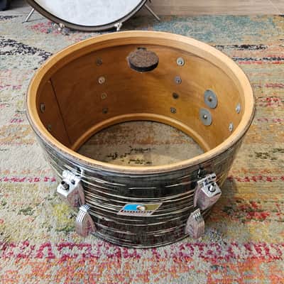 Ludwig Super Classic 22-16-13" 3-ply Drum Kit in Bowling Ball Black Oyster - Blue/Olive Badge 1970 image 24