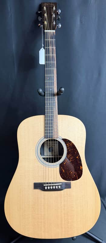 Martin D-X2E BIlly Strings