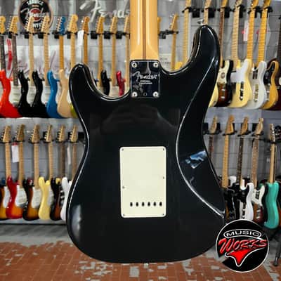 Fender   American Artist Stratocaster Eric Clapton 1999 Blackie image 9