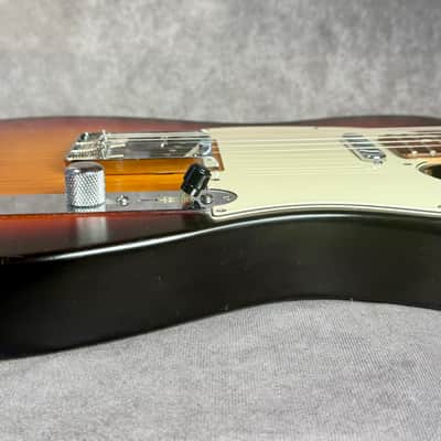 Immagine Fender Highway One Telecaster with Rosewood Fretboard 2010 - 3-Color Sunburst w/Fender Gig Bag - 10
