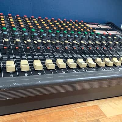 Tascam M-216 Vintage 16 Channel Analog Mixer image 5