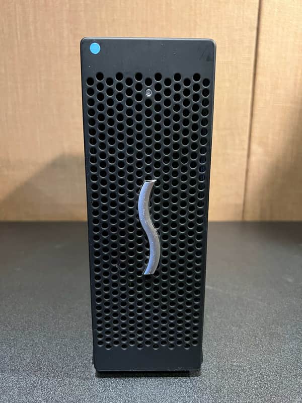 Sonnet Technologies Echo Express iii Thunderbolt 2 PCIe Desktop Chassis, 3 Slot 2016 Black image 1