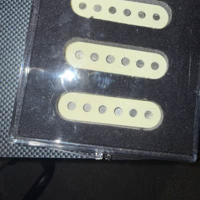 Fender 099-2237-000 Pure Vintage '65 Stratocaster Pickup Set 2010s - Vintage White image 4