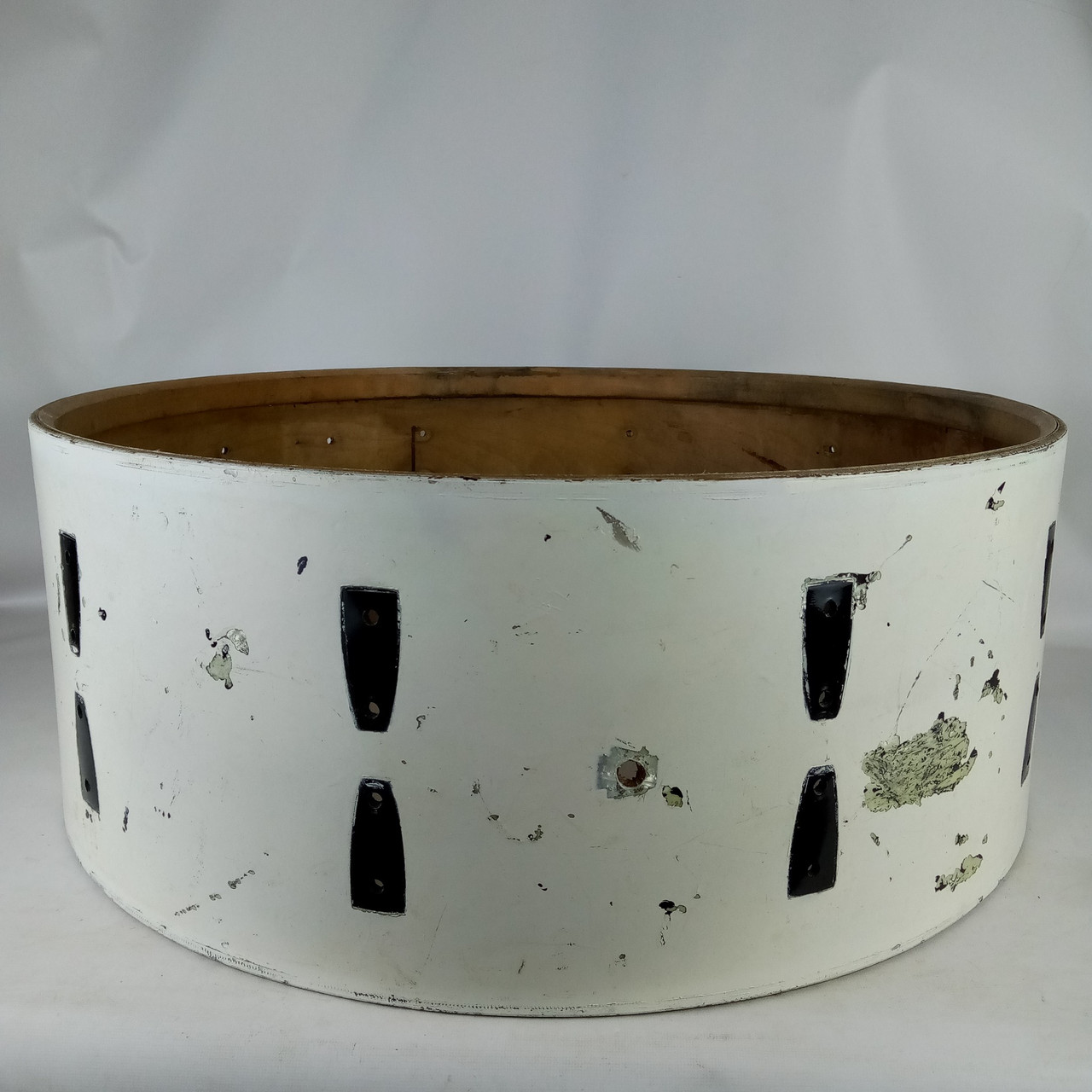 Ludwig 10x26" Bass Drum Shell WMP White Marine Pearl Feb 22 1962 Marching Parade — main photograph