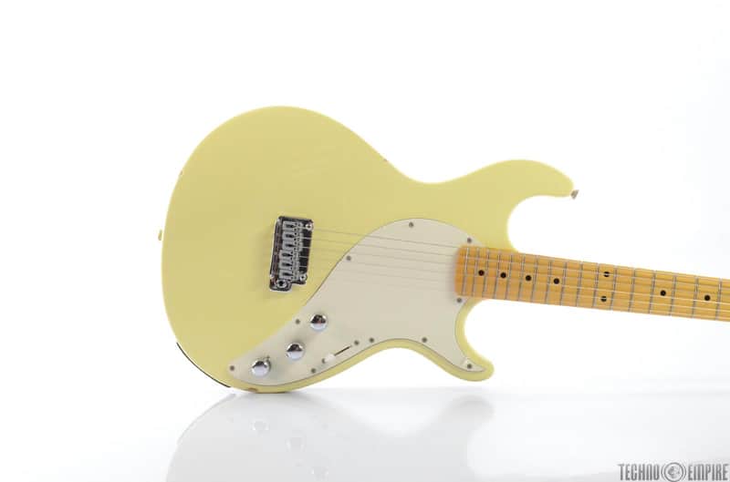 Line 6 Variax 600 Solid Body Electric Guitar Cream White | Reverb