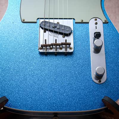 FENDER USA Custom Shop 60's Flamethrower Telecaster Custom Jrny Relic "Lake Placid Blue Sparkle" (2026) image 7