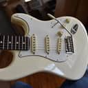 Fender American Professional Stratocaster, 2019, OHSC, Olympic White, Nice specimen