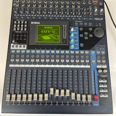Yamaha 01V96 2003-2004 - Gray image 1