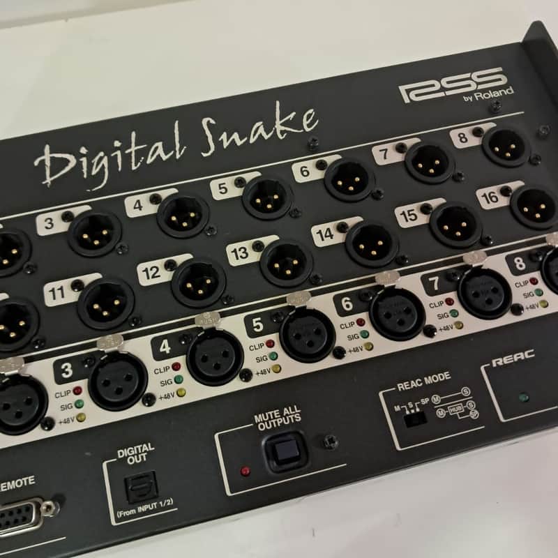 Roland S-0816 8x16 Digital Snake FOH Unit image 1