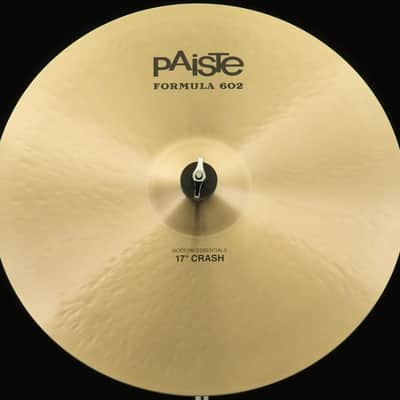 Paiste Formula 602 Modern Essentials Crash 17 in. image 1