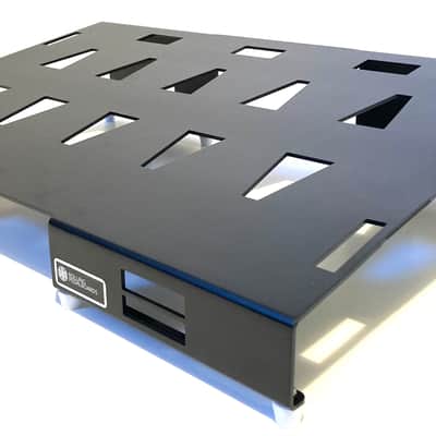 Large Aluminum Pedalboard with Rolling Case 14.5" x 22" Hook & Loop Rolling Pedalboards image 2