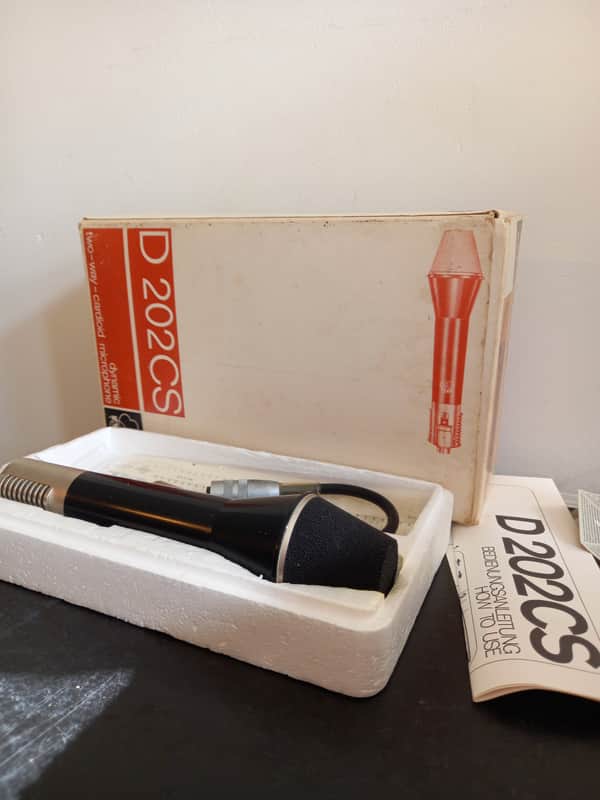 MINT vintage AKG D202 CS dynamic cardioid microphone - 1960s - Still in original box image 1