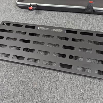 Rockboard 3.2 TRES Pedalboard w/ Touring ABS Case roughly 23 35/64" x 9 19/64" - Open Box You Save! image 3