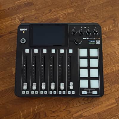 RODE RODEcaster Pro II USB Audio Interface 2022 - Present - Black image 2