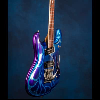 Mosrite [Vibramute Model] specially built for Mick Mars of Mötley Crüe by Semie Mosely 1991 Metallic blue/purple with flame pinstriping image 15