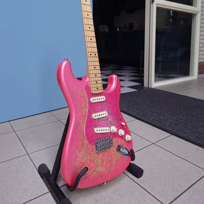 Fender Paisley Stratocaster 72 Made.in Japan 1995 - Pink Paisley image 2