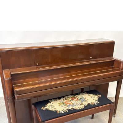 Steinway & Sons Model E547 Mahogany Console Piano Bild 3