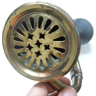 RARE, VINTAGE/ANTIQUE BRASS CAR HORN WITH RUBBER HOOTER/BULB, WORKING AND WORN - WoW ! image 4